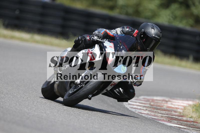 /30 23.06.2025 Get Faster Caremotion ADR/Rider Academy gruen/443